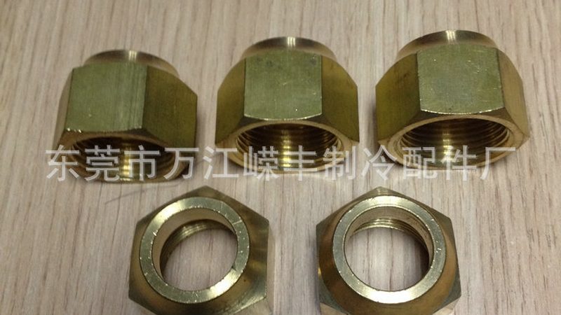 以下为常见冷库压缩机型号的替换对照表，供您参考：